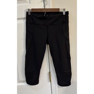 Lululemon‎ Cropped Leggings Women's Sz 6 Black